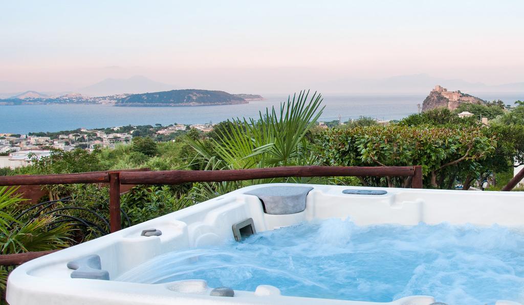 Relais Maison De Charles Bed & Breakfast Ischia Bagian luar foto